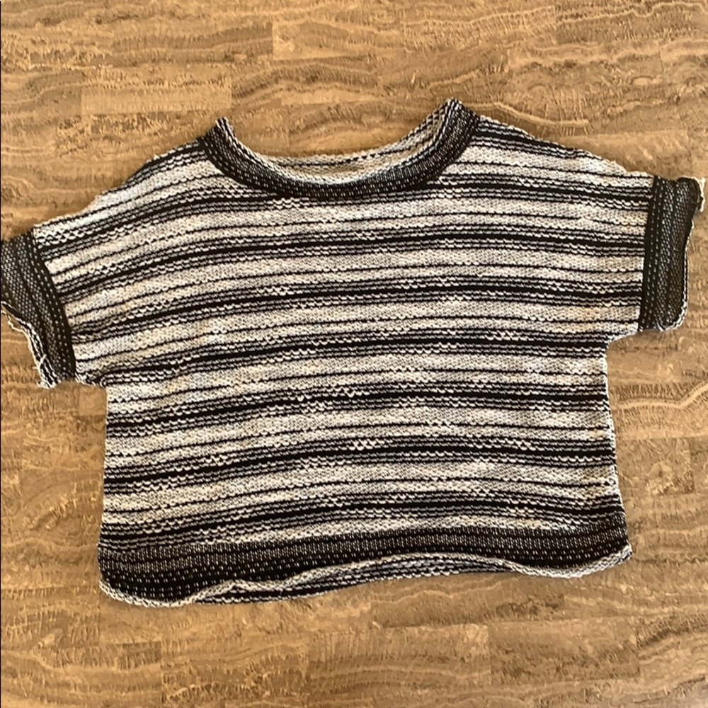 crop top🖤